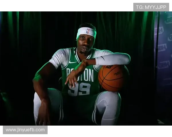 怀特谈马祖拉理念强调多元影响赢球不应以投篮表现自我定义